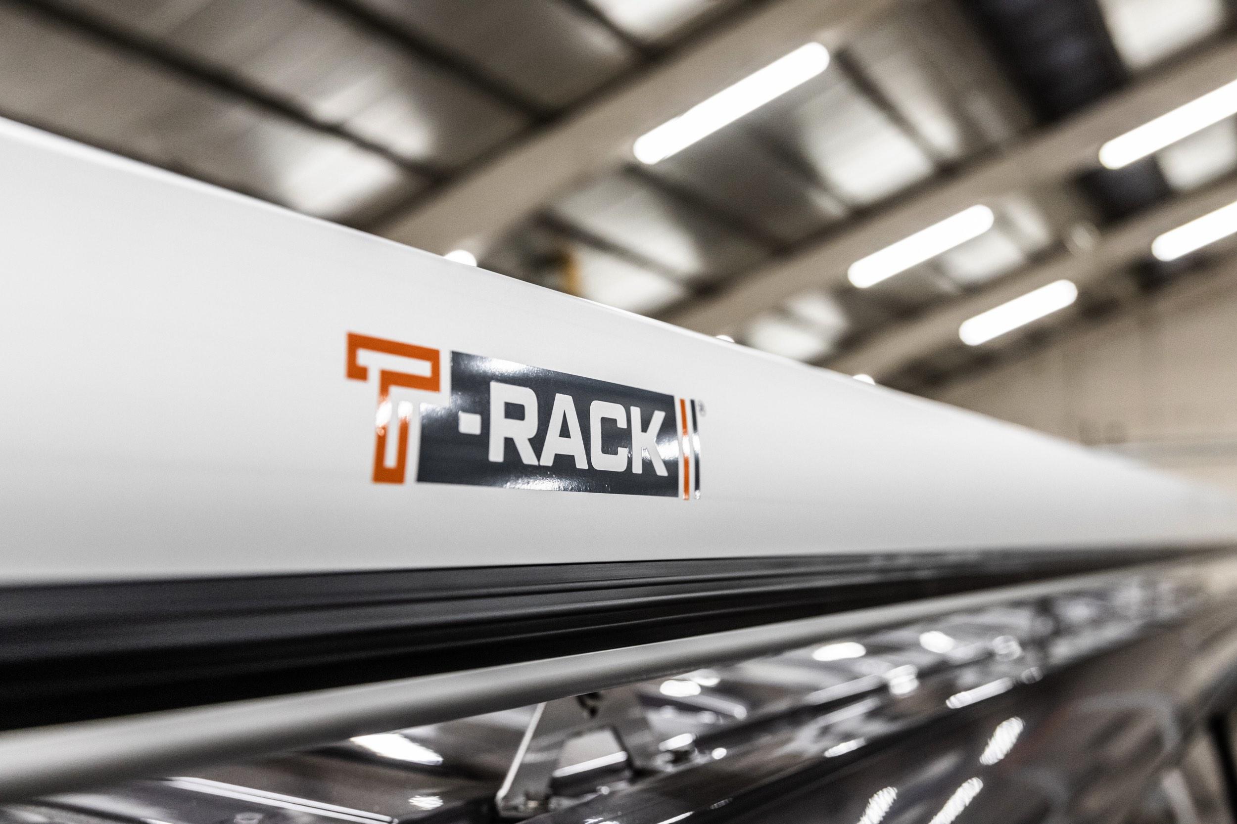 Imperiaal op maat bestelwagen Imperiaal op maat bestelwagen